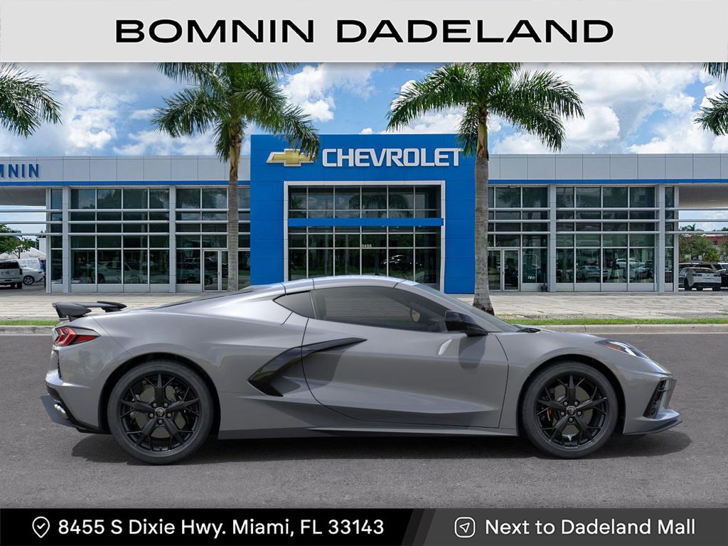 2025 Chevrolet Corvette Stingray photo
