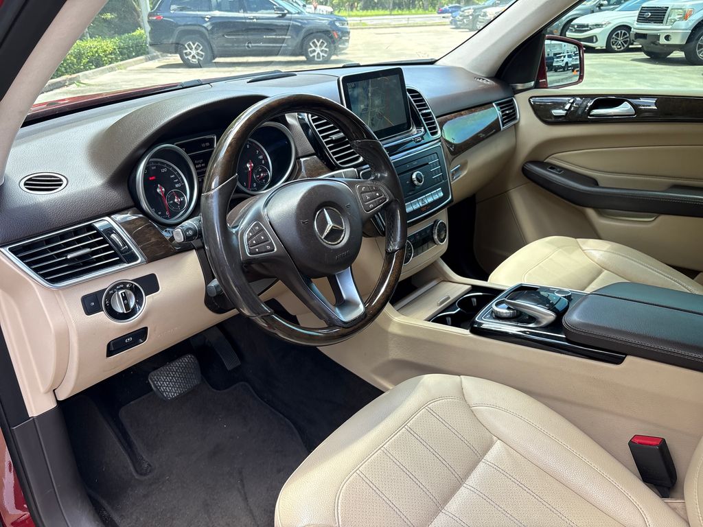 Used 2016  Mercedes-Benz GLE 350 image 6