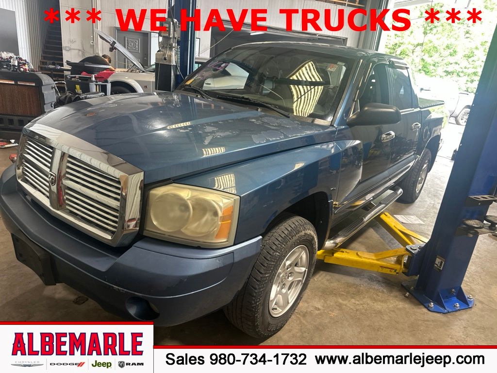 2006 Dodge Dakota SLT Quad Cab 4WD Pickup Truck Four-Wheel Drive