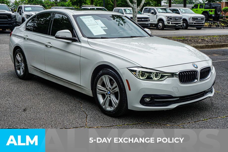 Used 2018 White BMW 330i image 4