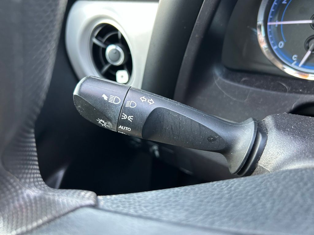 Thumbnail: 2019 Toyota Corolla - 20