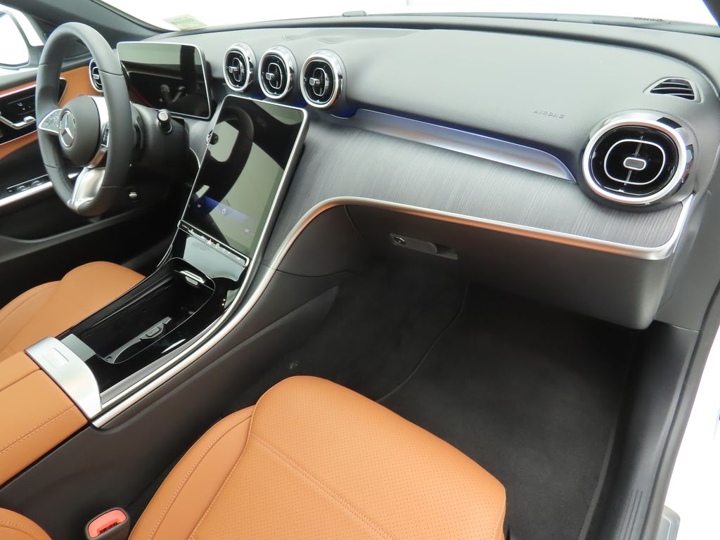 Thumbnail: 2025 Mercedes-Benz C-Class - 17