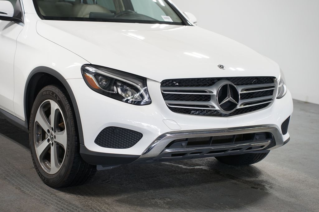 Thumbnail: 2017 Mercedes-Benz GLC - 4
