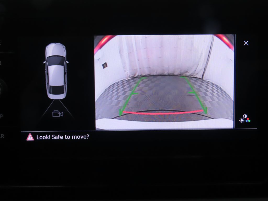 Thumbnail: 2025 Volkswagen Jetta - 15