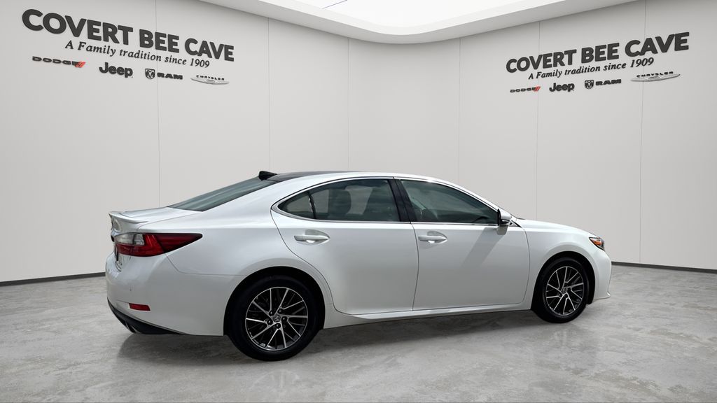 Used Car 2017 Lexus Es  350 For Sale Under $30,000 In Austin, Texas