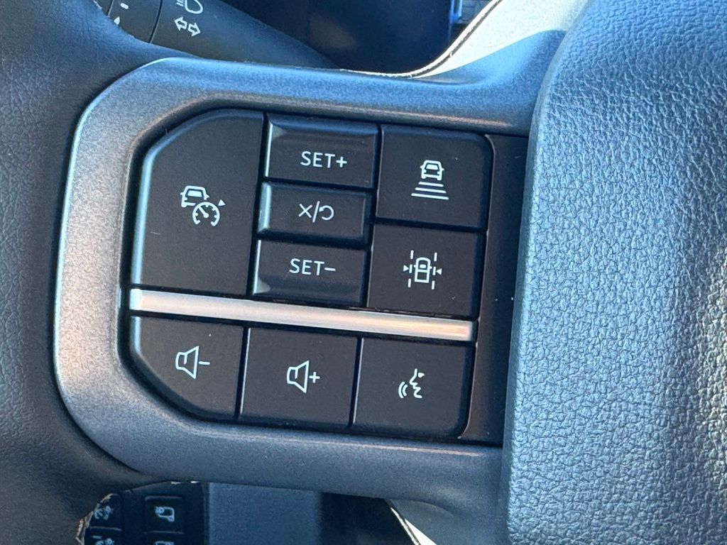 FordF-350SD8