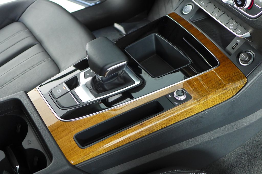 Thumbnail: 2023 Audi Q5 - 15