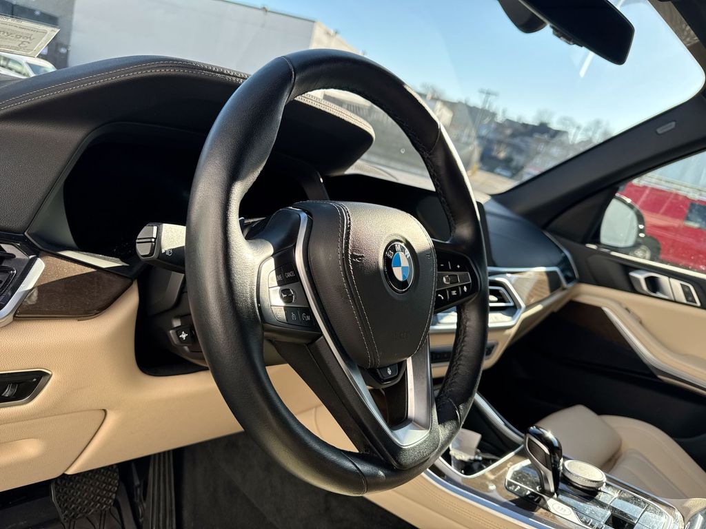 2022 BMW X5 xDrive40i 5