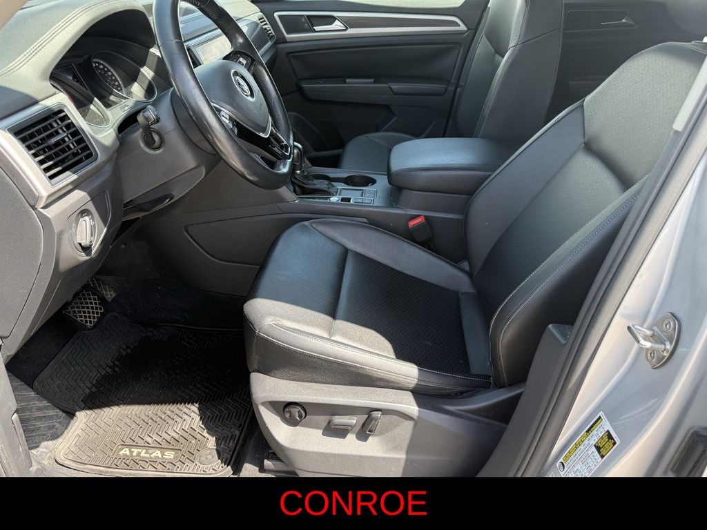 2018 Volkswagen Atlas 3.6L V6 SE Silver at Community Honda