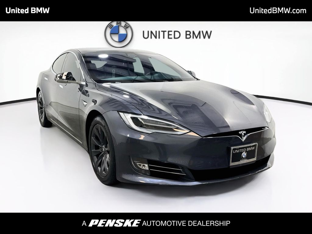 Thumbnail: 2019 Tesla Model S - 3