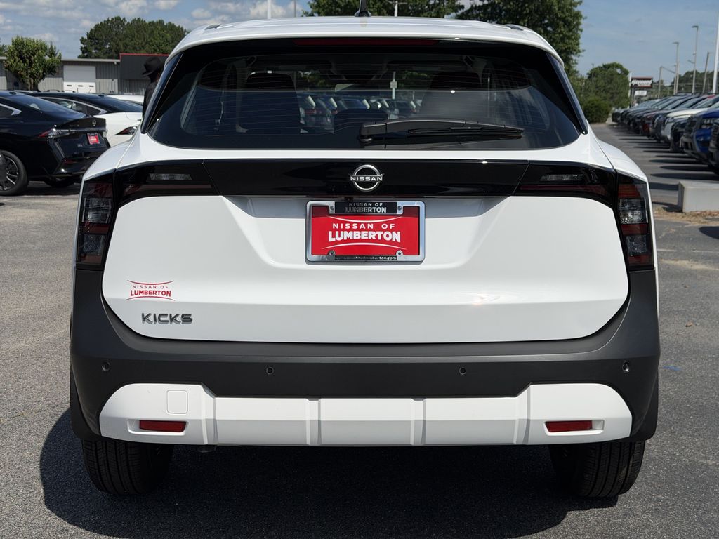 New 2026 Nissan Kicks SUV