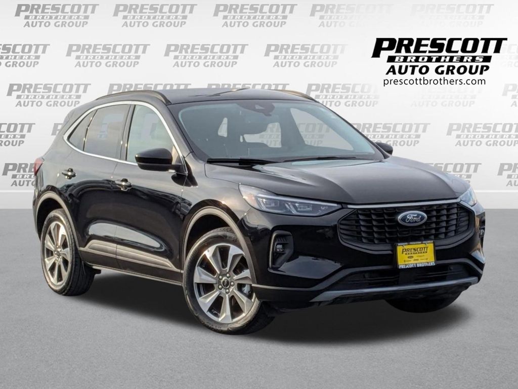 2025 Ford Escape Platinum