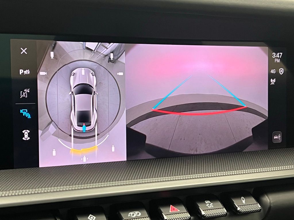 Thumbnail: 2025 Porsche 911 - 15