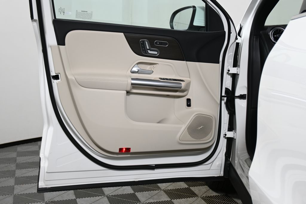 Thumbnail: 2026 Mercedes-Benz GLA - 29