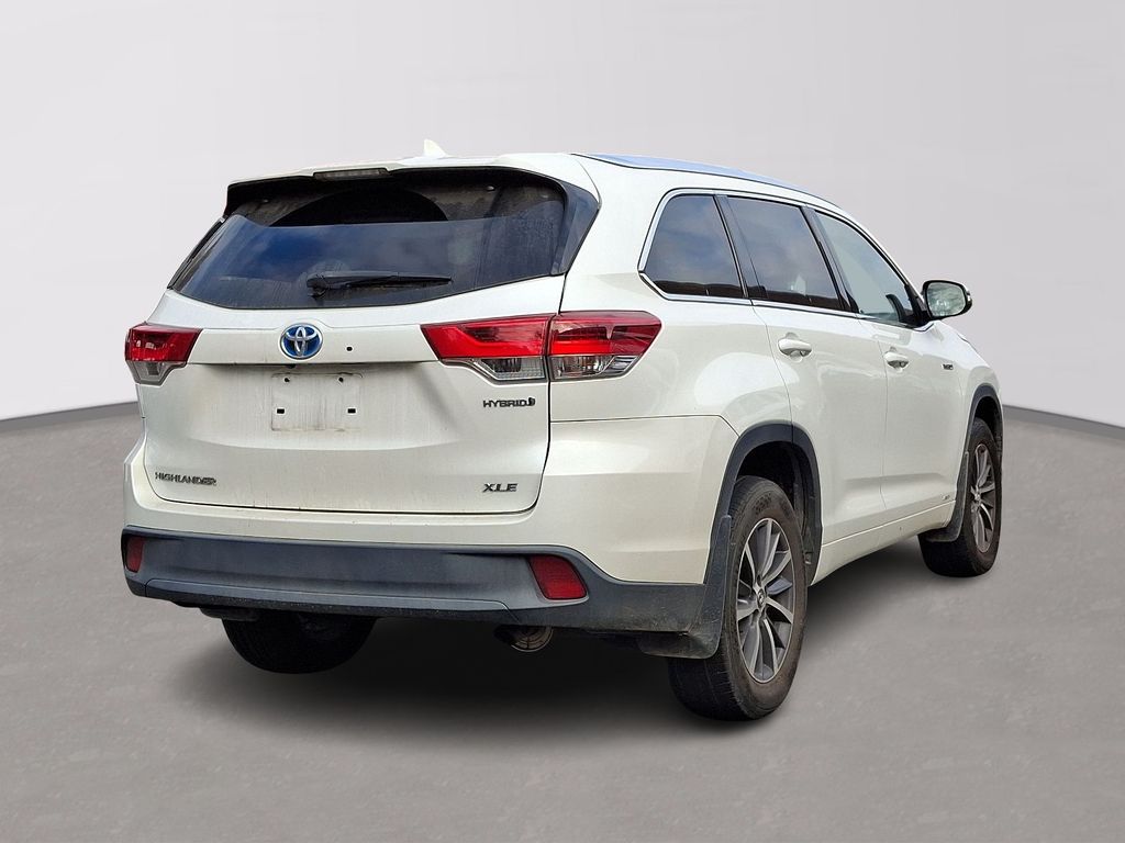 2017 Toyota Highlander XLE 4