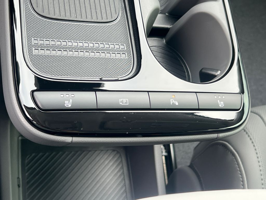 2026 Hyundai IONIQ 5 SEL Green at Baytown Hyundai