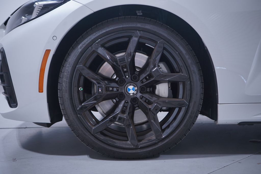 Thumbnail: 2026 BMW 4 Series - 2