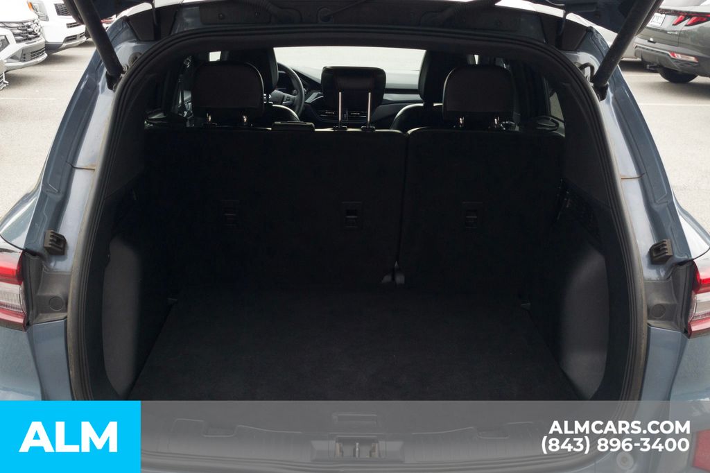 2024 Ford Escape ST-Line photo 8