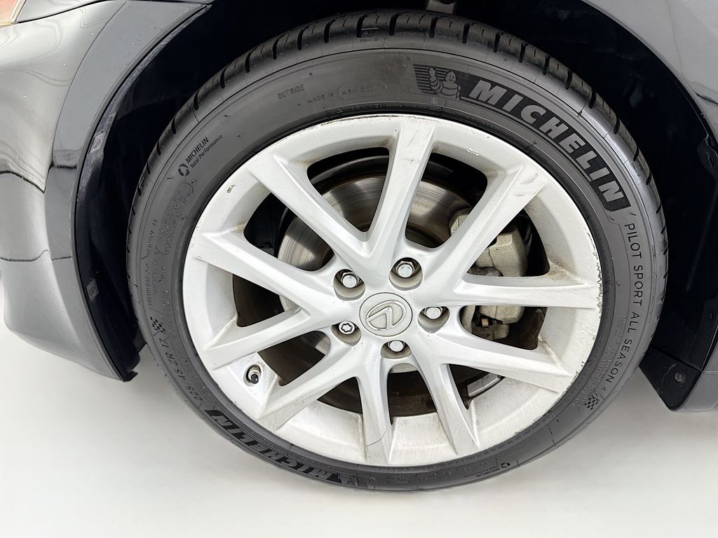 Thumbnail: 2012 Lexus IS - 27