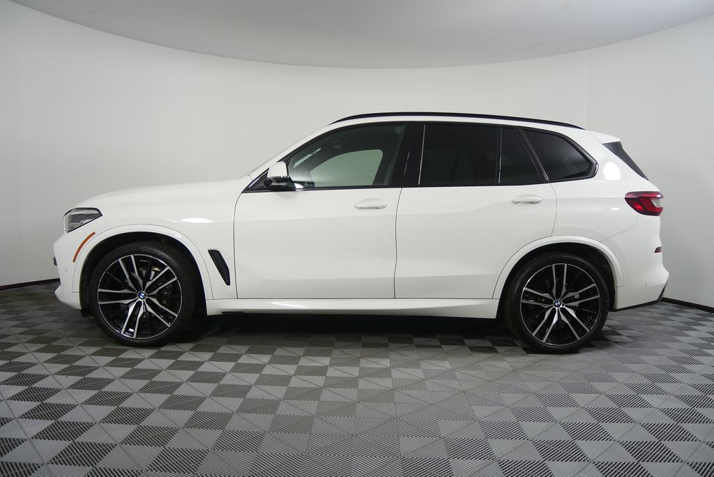 Thumbnail: 2021 BMW X5 - 6