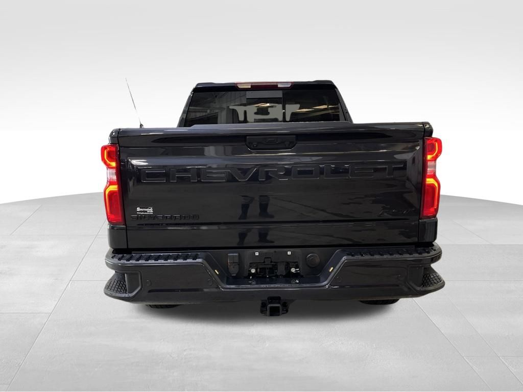 Used 2024 Gray Chevrolet RST image 4