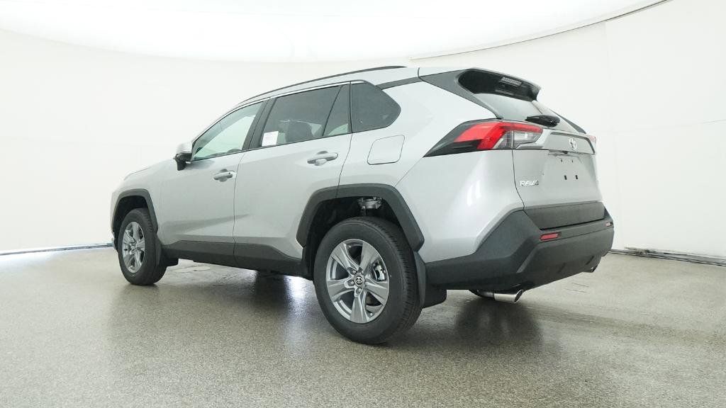 Thumbnail: 2025 Toyota RAV4 - 27