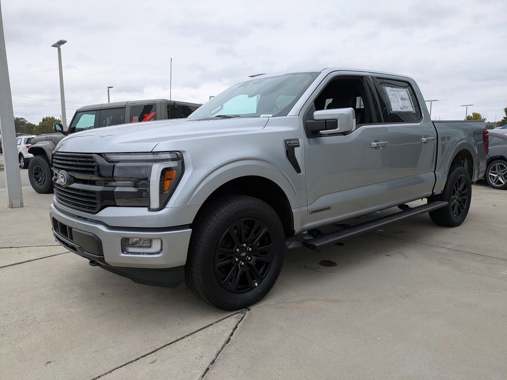 2025 Ford F-150 Platinum