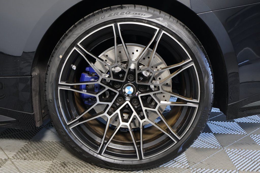 Thumbnail: 2025 BMW M4 - 17