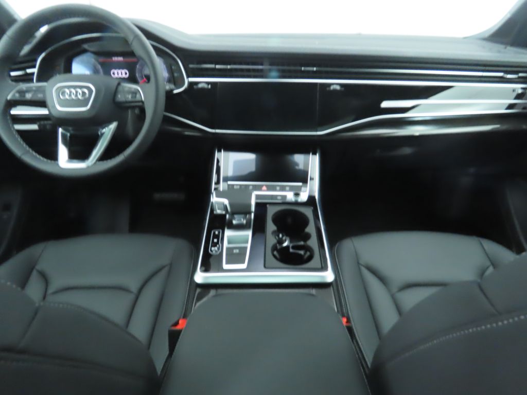 Thumbnail: 2025 Audi Q7 - 13