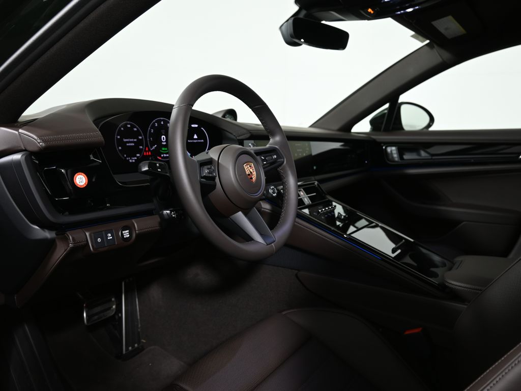 Thumbnail: 2026 Porsche Panamera - 4