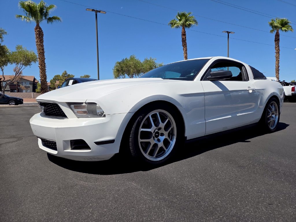 Used 2011 Ford Mustang V6 with VIN 1ZVBP8AM0B5128925 for sale in Henderson, NV
