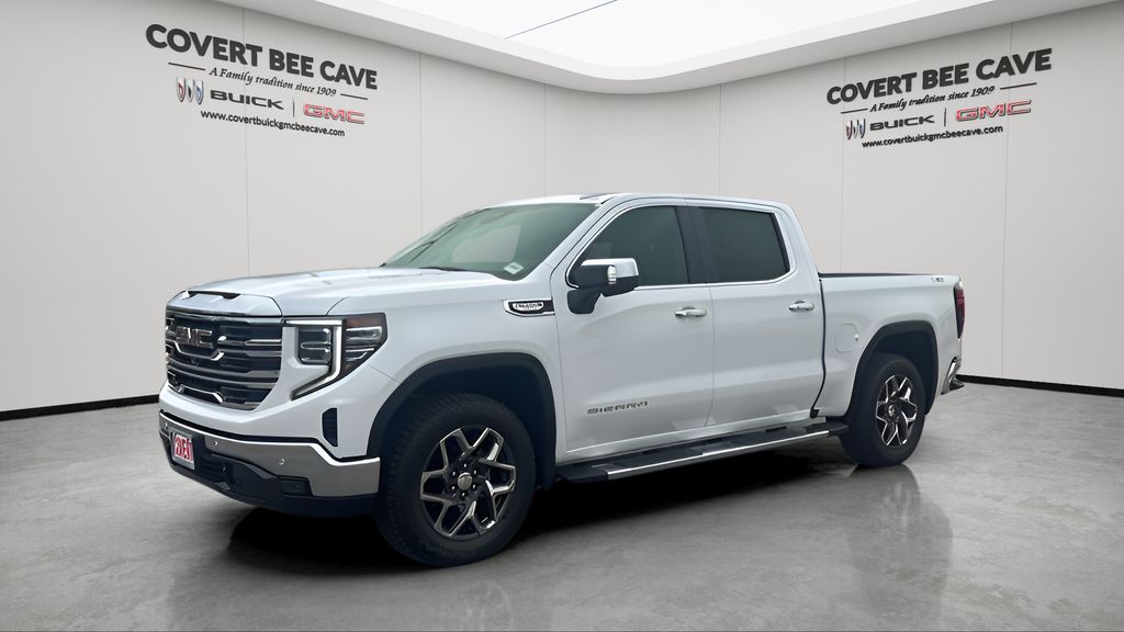 New 2026 White GMC SLT image 3
