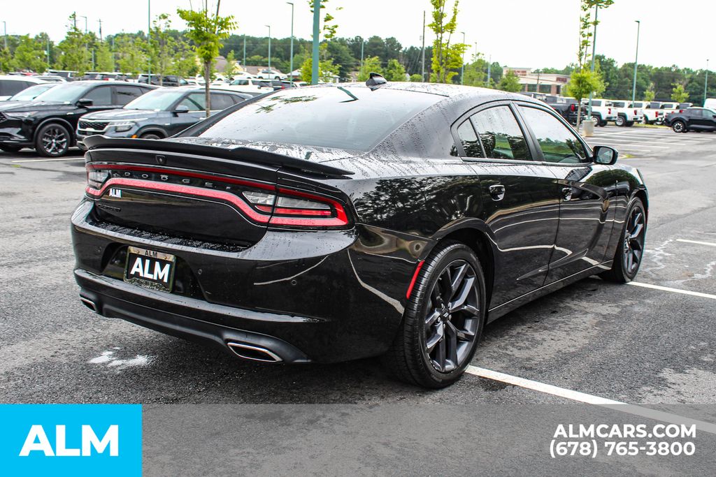 Used 2023 Black Dodge SXT image 6