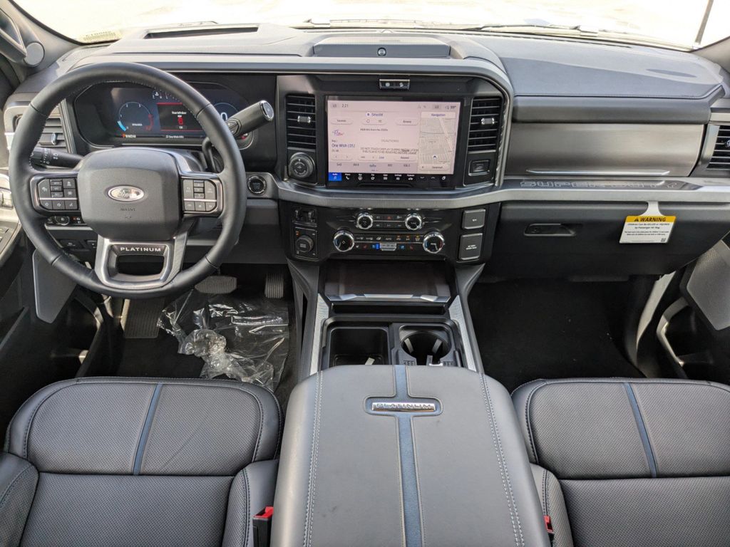 2026 Ford Super Duty F-250 SRW Platinum