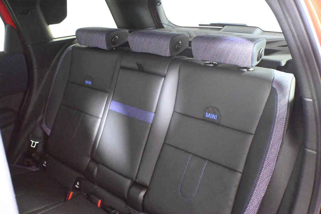 Thumbnail: 2026 MINI Cooper Countryman - 4