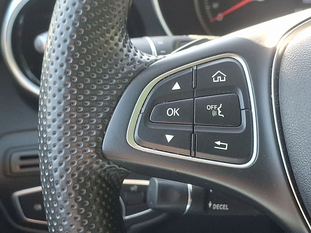 2019 Mercedes-Benz GLC 300 21