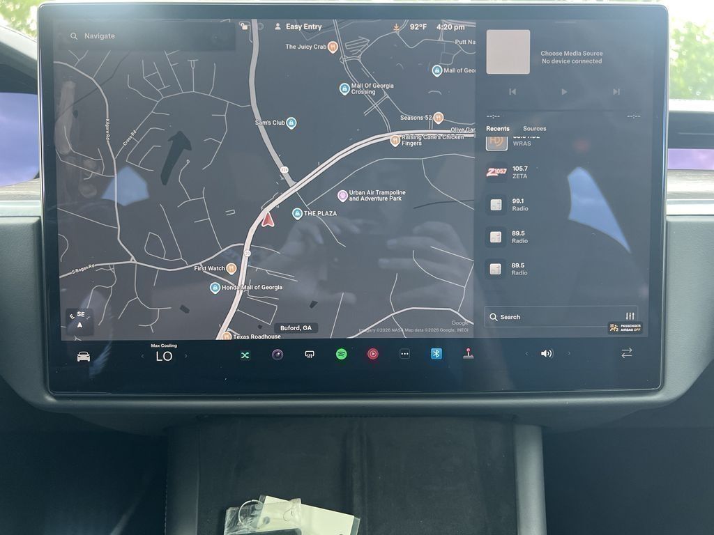 Used 2023  Tesla Standard Range image 6
