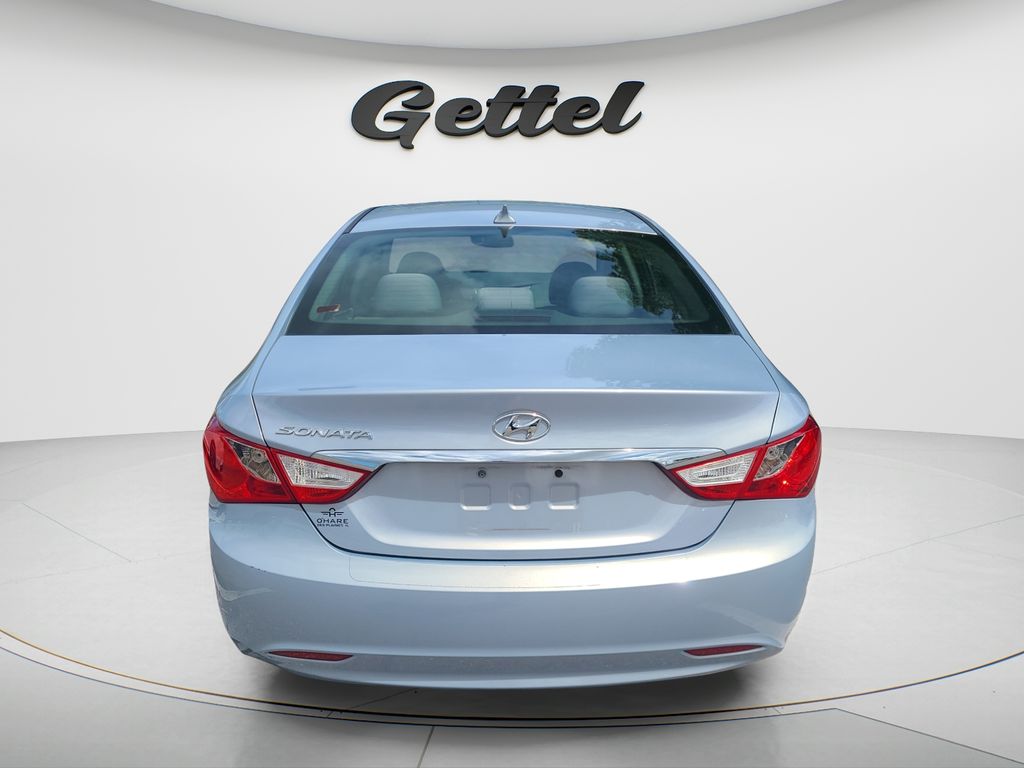 Used 2012 Blue Hyundai GLS image 5
