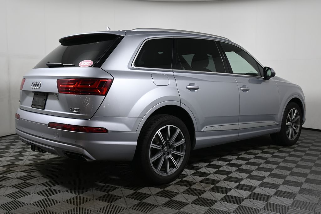 Thumbnail: 2018 Audi Q7 - 7