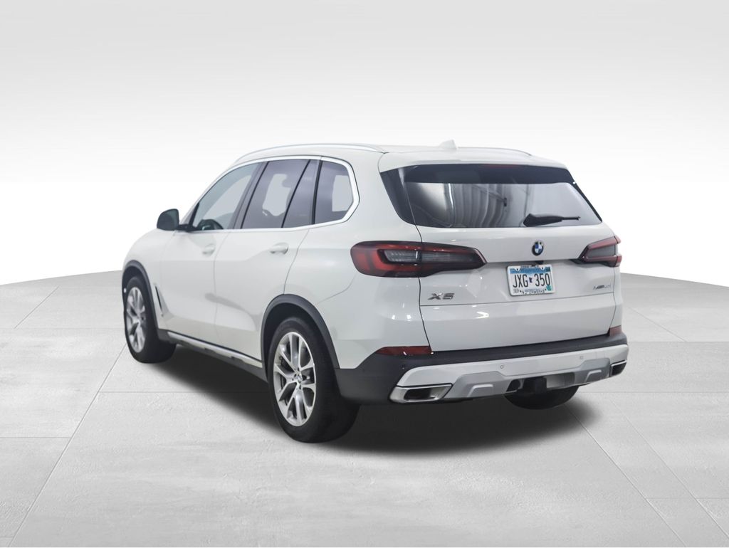 Thumbnail: 2023 BMW X5 - 3