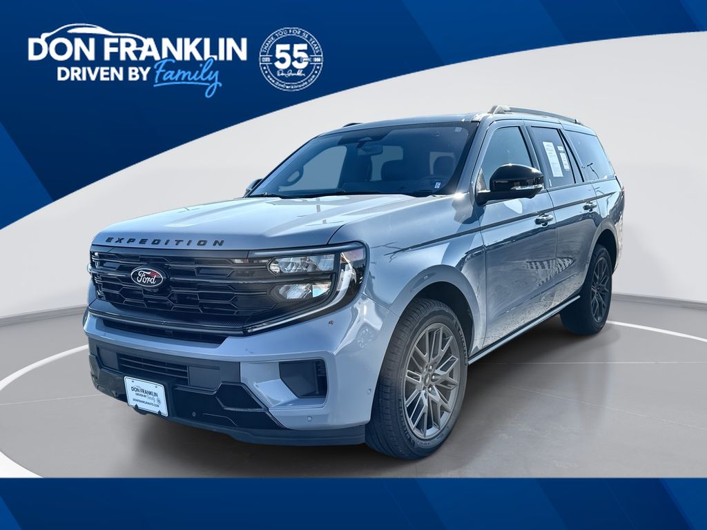 2025 Ford Expedition Platinum's photo