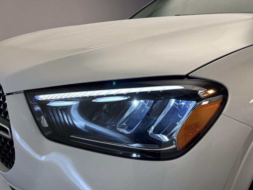 Thumbnail: 2026 Mercedes-Benz GLE - 9