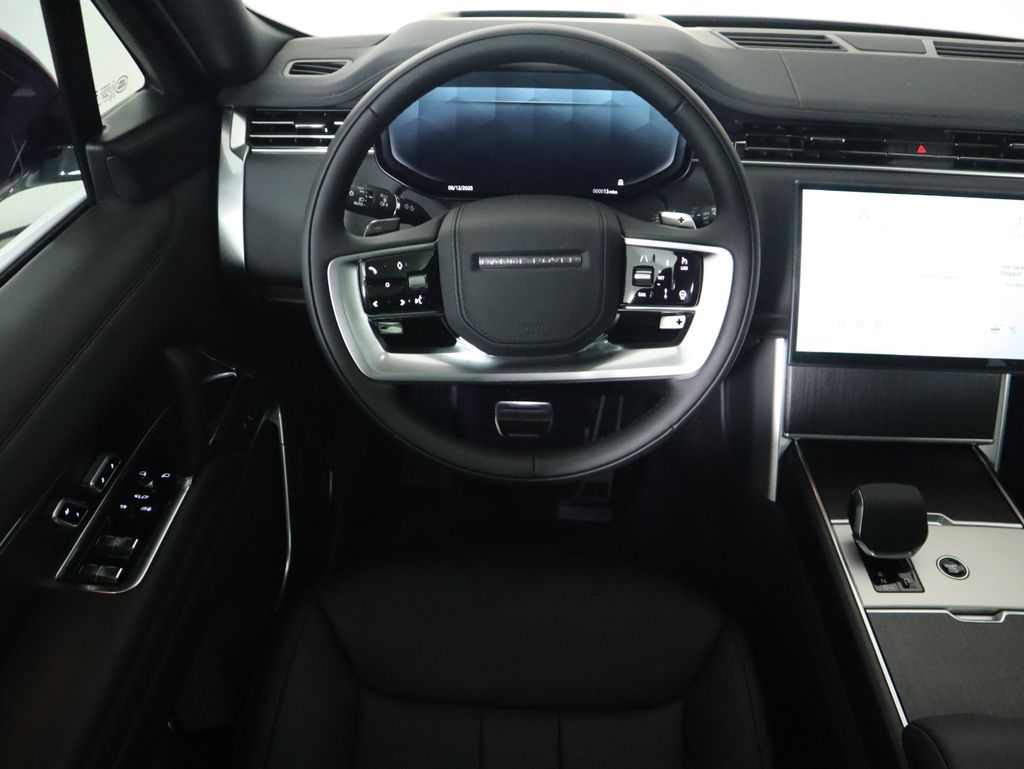 Thumbnail: 2025 Land Rover Range Rover - 11