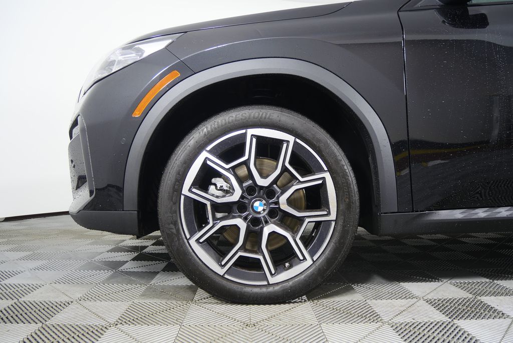 Thumbnail: 2025 BMW X2 - 7