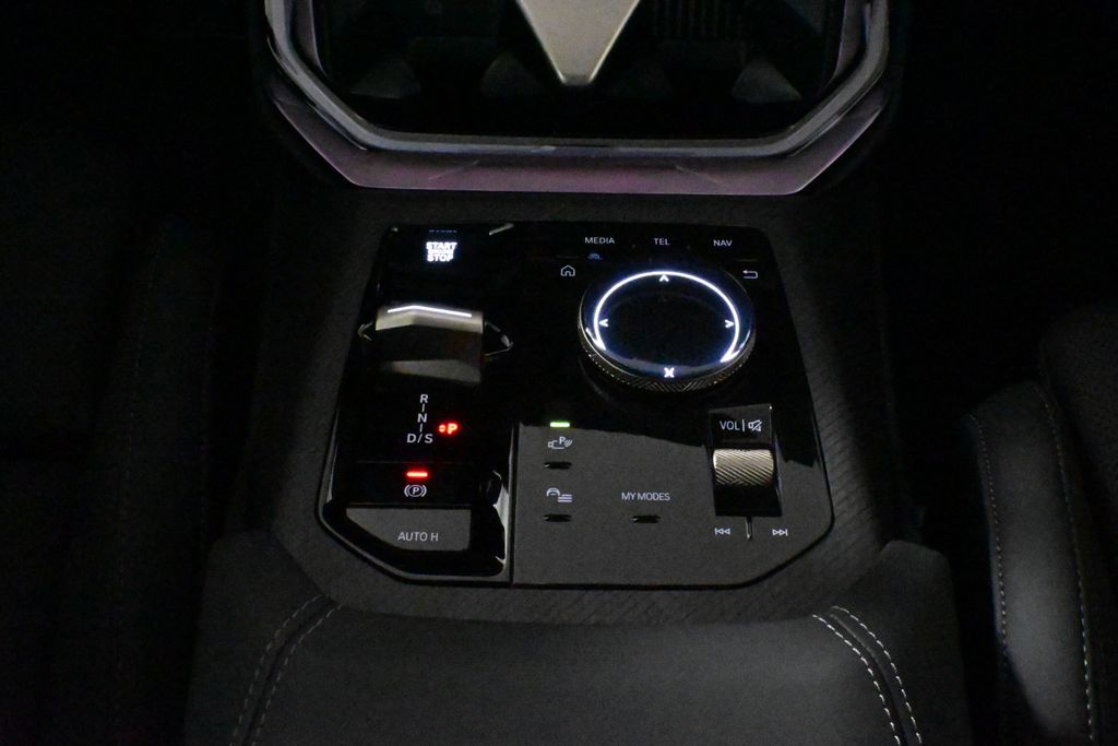 Thumbnail: 2025 BMW X3 - 24