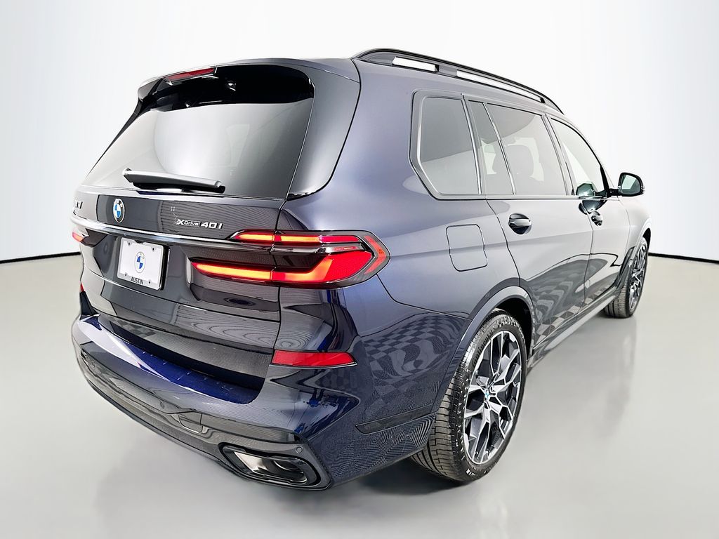 Thumbnail: 2027 BMW X7 - 5