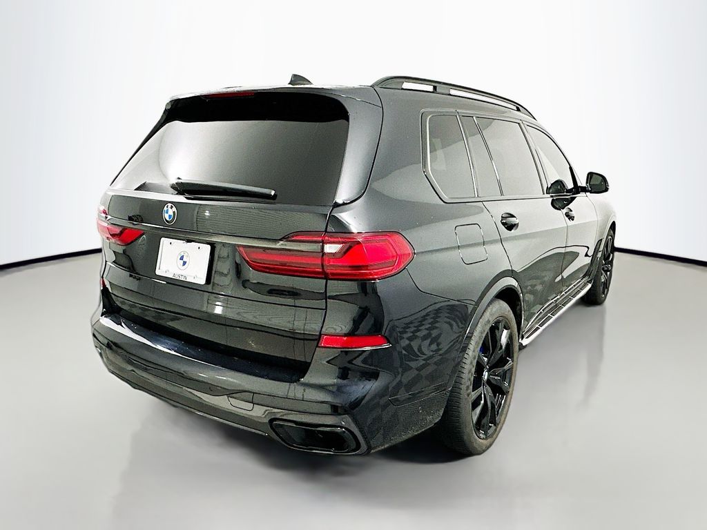 2022 BMW X7 xDrive40i 5