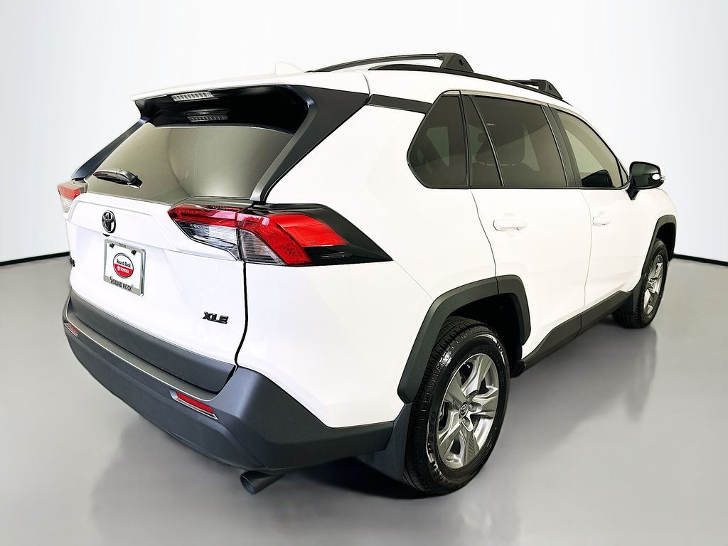 Thumbnail: 2025 Toyota RAV4 - 5