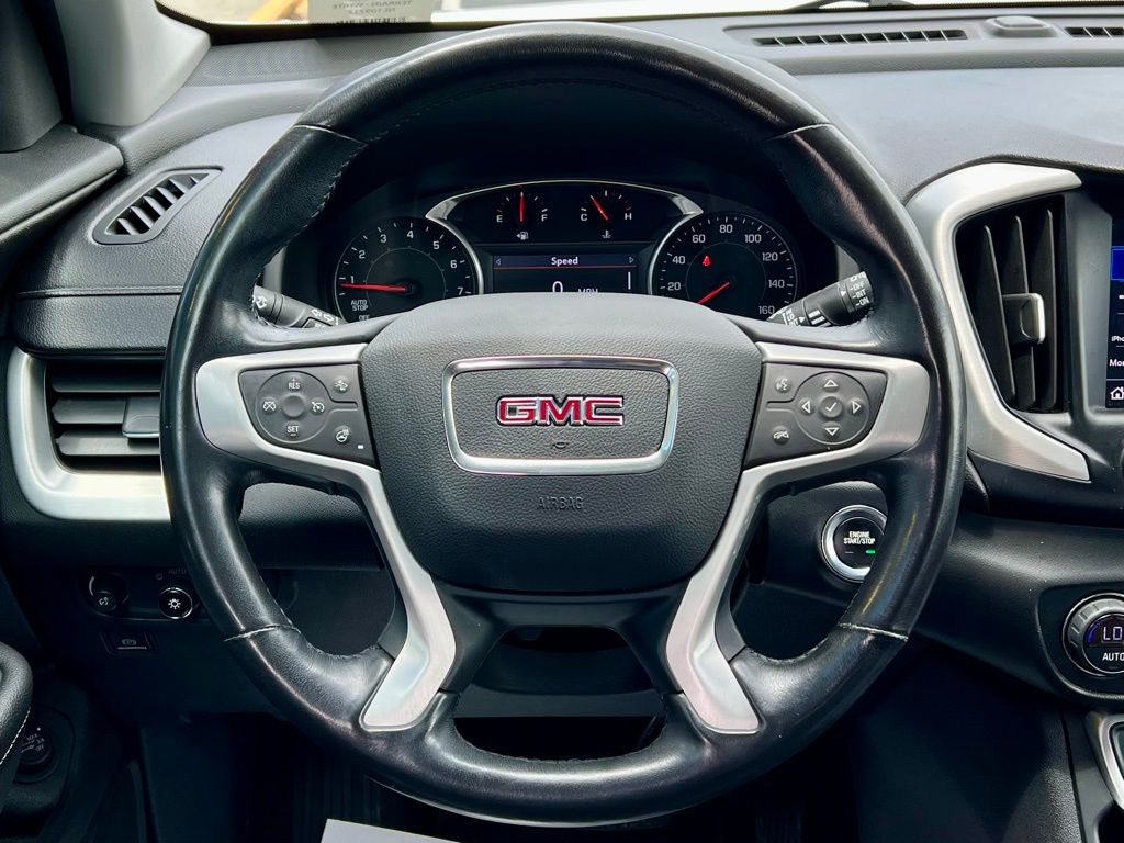 2022 GMC Terrain SLT photo