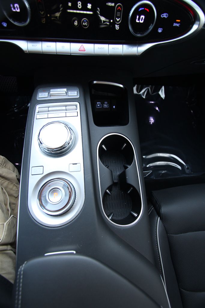 Used 2024 Genesis GV70 SUV